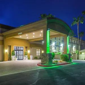 https://holiday-inn-north-phoenix.hotelsofphoenix.com